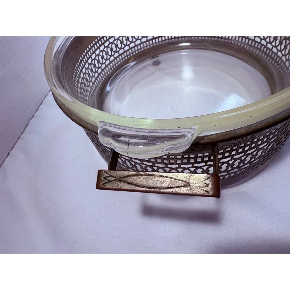 Pyrex Clear‎ Glass Etched Floral Casserole Dish with Silver Filigree Cradle Antq